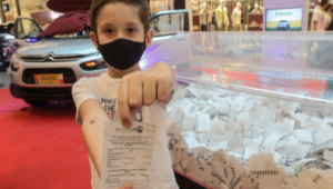 Pontagrossense é ganhador do carro zero km do Palladium Ponta Grossa